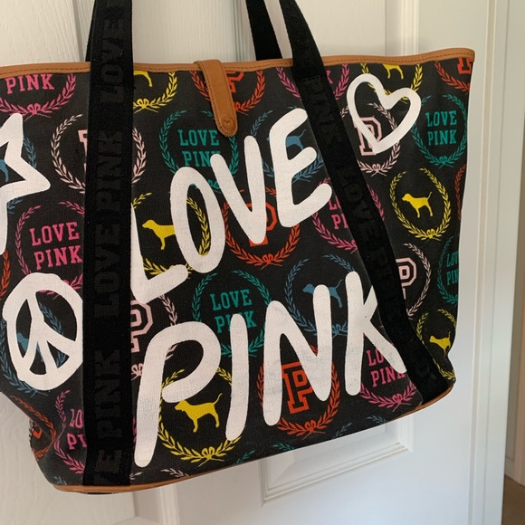 ๐ PINK VS Tote ๐ - Picture 14 of 16